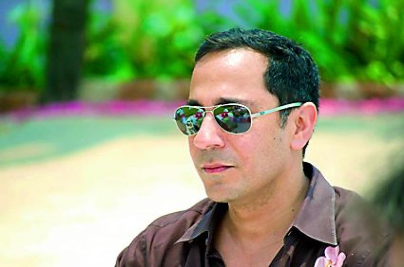 গুড নিউজ, ব্যাড নিউজ