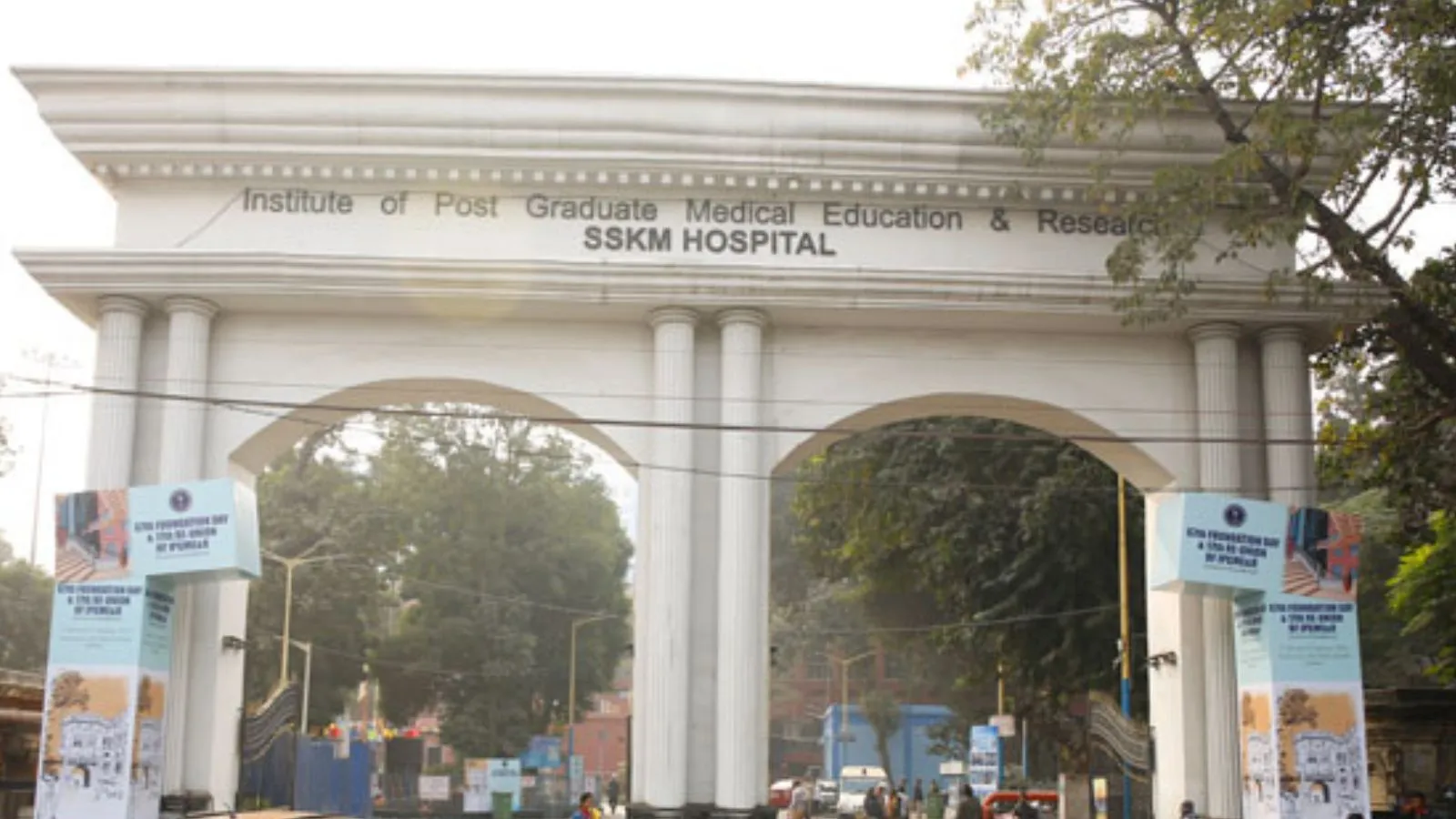 ২৩ সেন্টিমিটারের ‘মানব লেজ’ অপসারণে নজির এসএসকেএমে, বিরল অস্ত্রোপচারে সুস্থ ১৩ বছরের কিশোর
