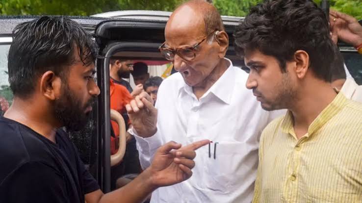 পরীক্ষা দুর্নীতি: যন্তর মন্তরে ঐক্যবদ্ধ বিরোধীরা, রাস্তায় নামলেন পাওয়ার-উদ্ধব-কেজরিওয়ালরা 
