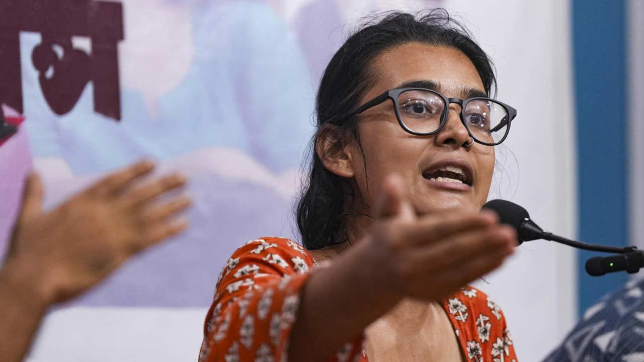 প্রশ্নফাঁস ঠেকাতে এনটিএ বিলোপের দাবি, রাজনৈতিক জবাবদিহির পক্ষেও সরব আইসা সভানেত্রী নেহা বোরা