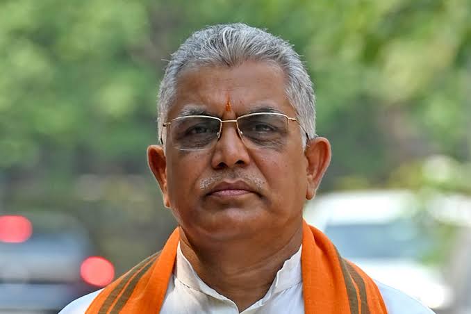 অন্নপূর্ণার টাকা না পেয়ে পথে মহিলারা, দায় ‘তৃণমূলের দান-ধ্যানের সংস্কৃতি’র: দিলীপ