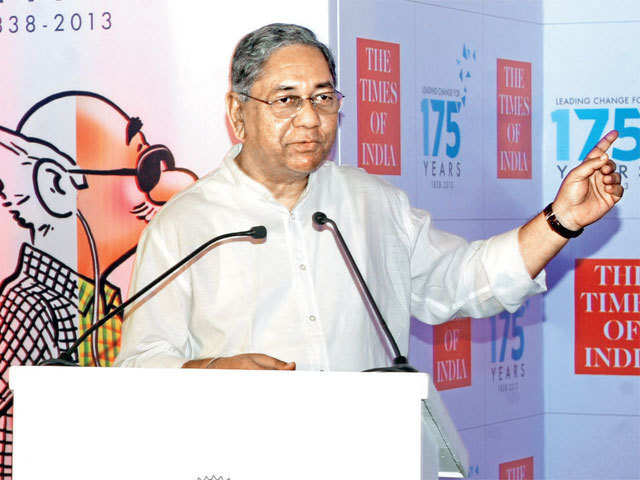 প্রিয় বন্ধুর বিষণ্ণমধুর স্মৃতি
