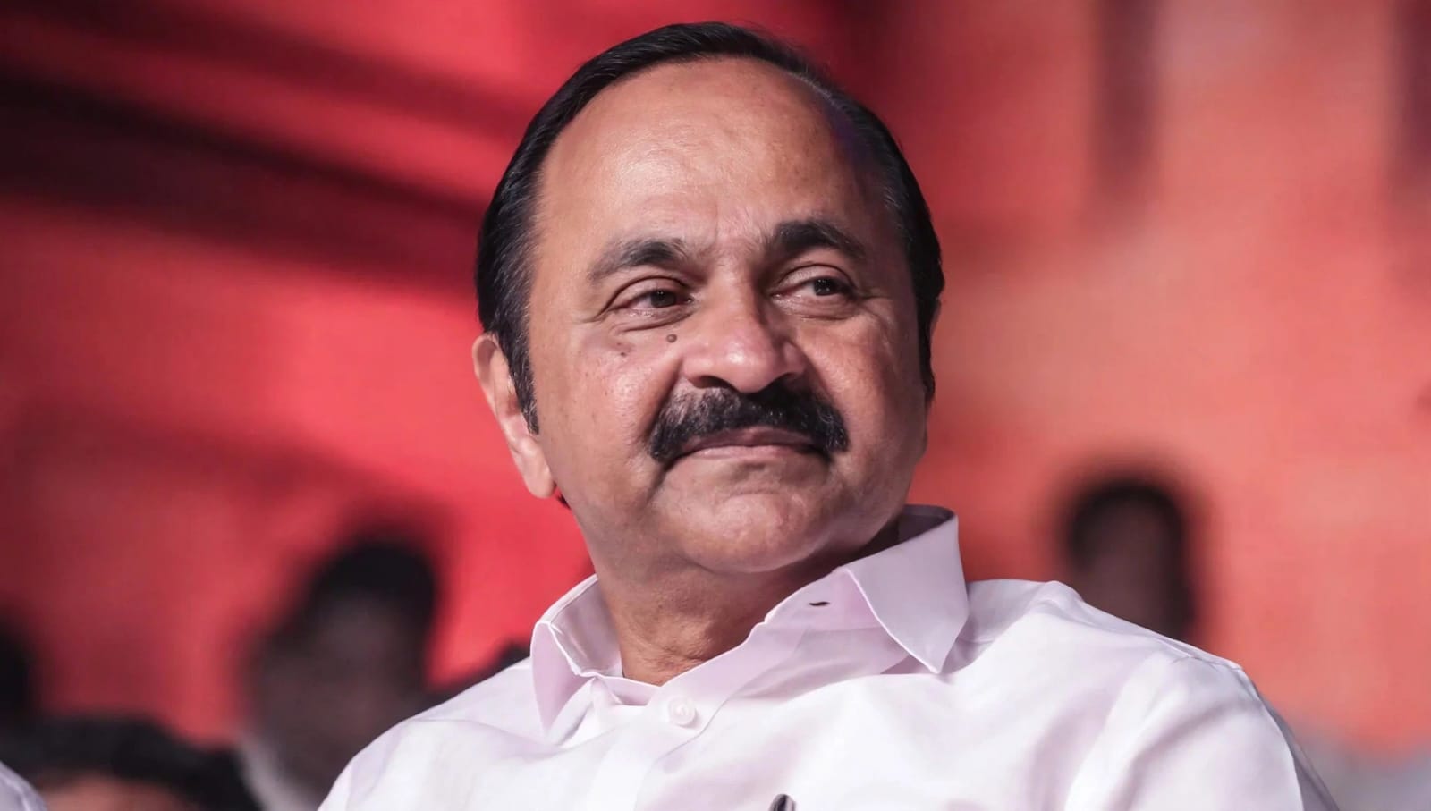 শীর্ষপদে নিয়োগ ঘিরে ক্ষোভ, চার মাসেই সতীশন সরকারে গভীর হচ্ছে ফাটল