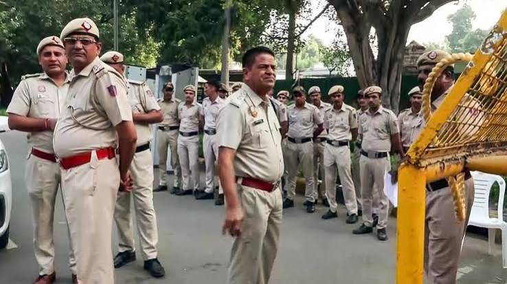 যন্তর মন্তরে বিক্ষোভের আবেদন দশ দিন আগে, জমায়েতের সীমা এক হাজার