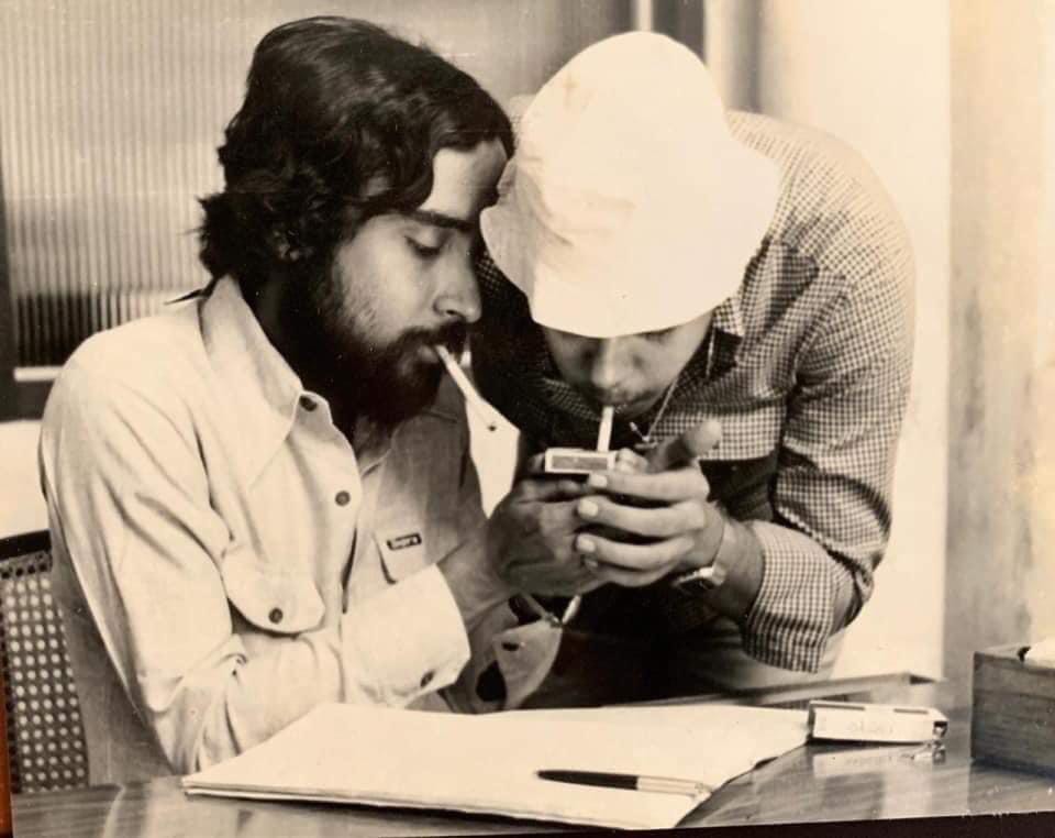 একে একে নিবিছে দেউটি