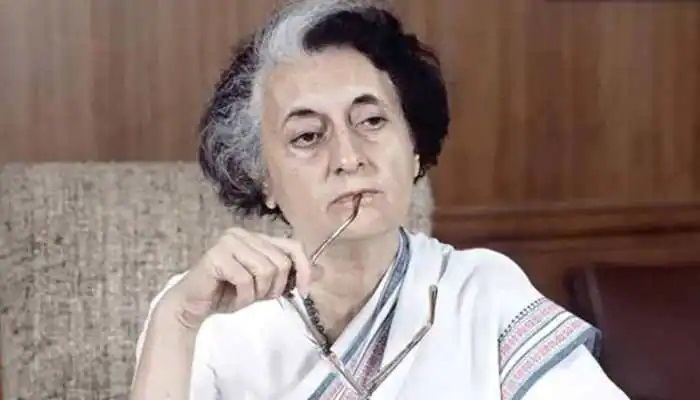 প্রিয়দর্শিনী তবু নায়ক নন