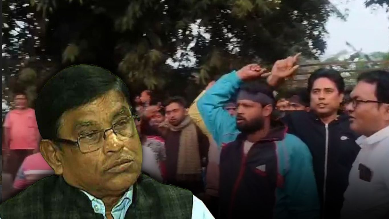 মানিক ভট্টাচার্যকে লক্ষ্য করে ‘চোর চোর’ স্লোগান তৃণমূল কর্মীদের