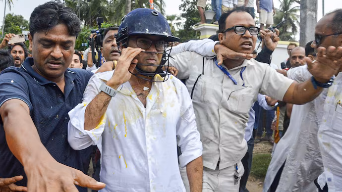 সোনারপুর ষড়যন্ত্র রহস্য: অভিষেককে বাঁচাল কে