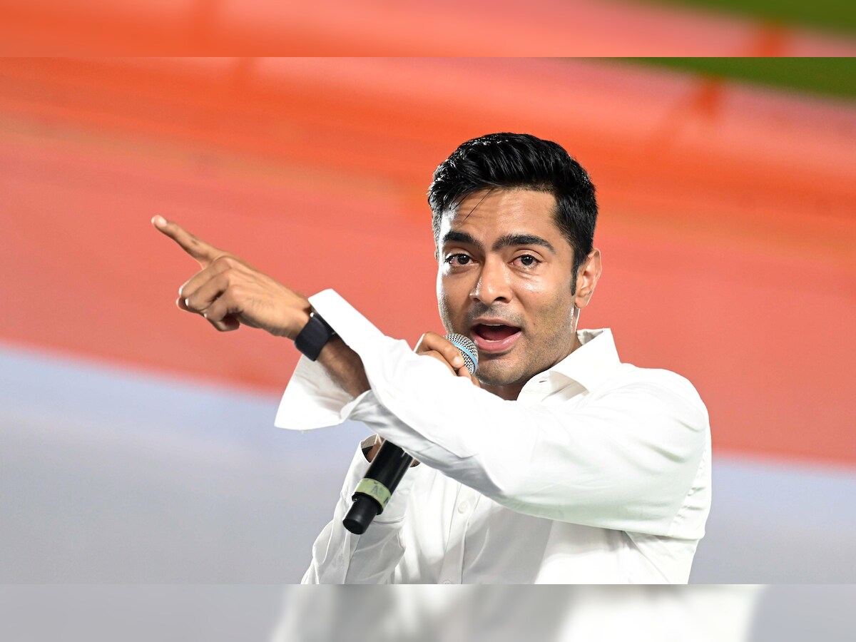 পুরনো হামলা মামলায় নয়া বিপাকে অভিষেক
