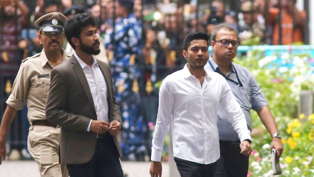 সই জালিয়াতি মামলা: সিআইডি দফতরে অভিষেকের ৫ ঘণ্টার ম্যারাথন হাজিরা
