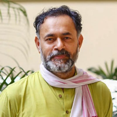বিরোধীদের ‘ক্ষমতা দখল’ নয়, ‘প্রজাতন্ত্র পুনরুদ্ধার’-এর ডাক যোগেন্দ্র যাদবের