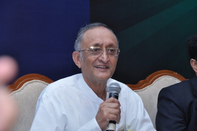 ঢপের আমি, ঢপের তুমি…