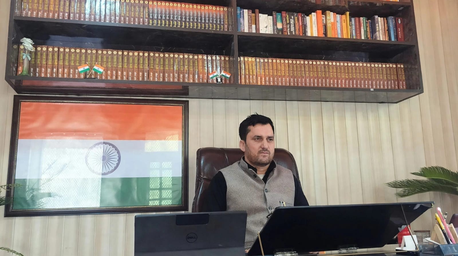 বিএমএসের কাশ্মীরের দায়িত্বপ্রাপ্ত  সমীর কুচে